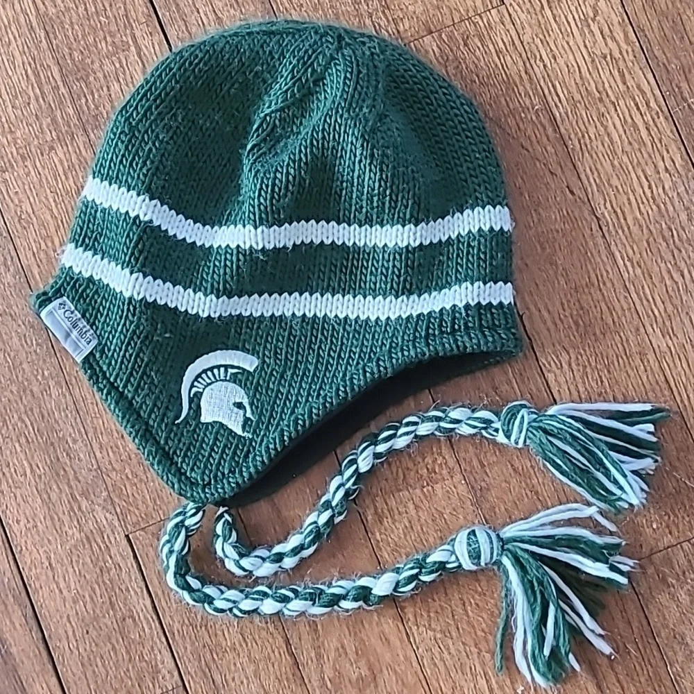 Columbia MSU winter green white yarn Tassel Pom Beanie Hat women's‎ OS